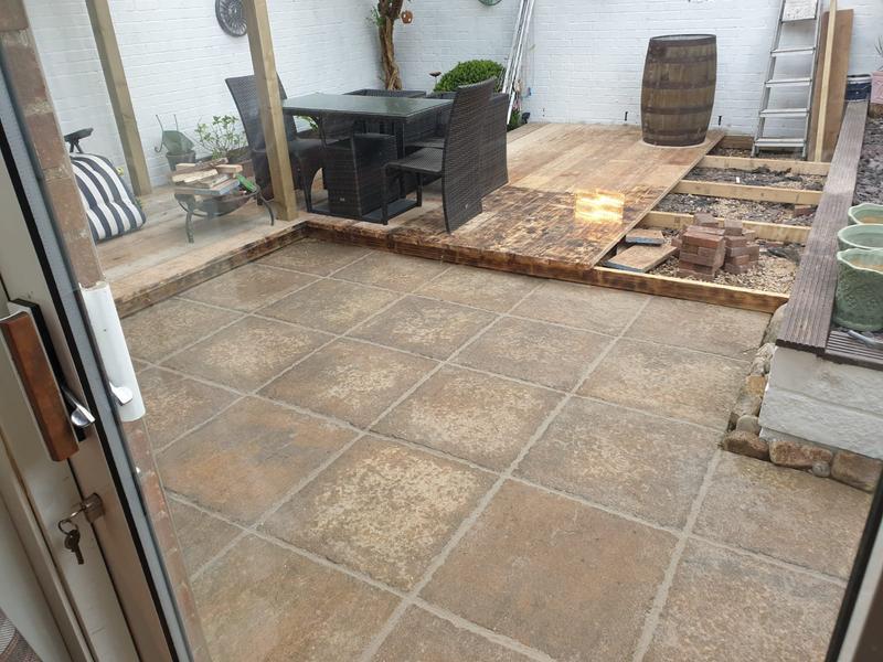 bar-decking-patio_03.jpg